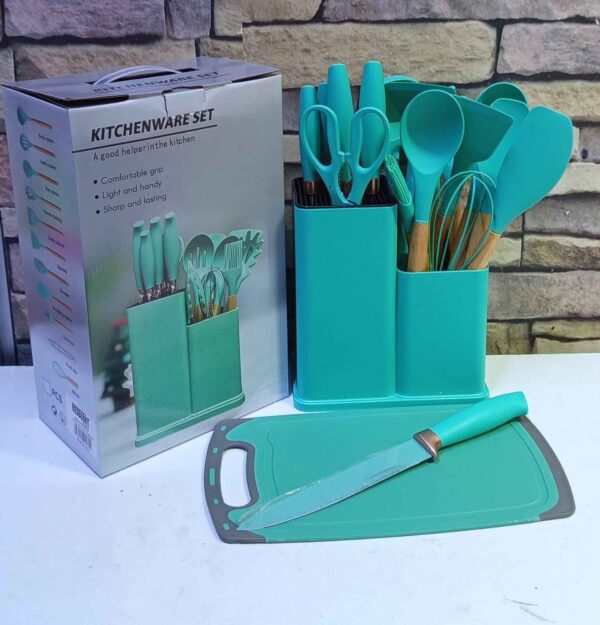 19-Piece High-Quality Silicone Kitchenware Set ,Non-Stick Cooking Utensils with Wooden Handles, Knife Set & Chopping Board-Green